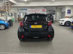 Toyota Yaris (2020) thumbnail 5
