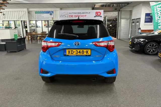Toyota Yaris (2018) thumbnail 4