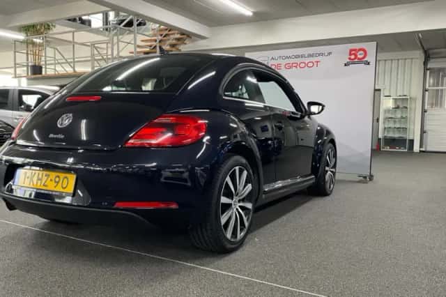 Volkswagen Beetle (2013) thumbnail 6