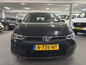 Volkswagen Golf (2021) thumbnail 3