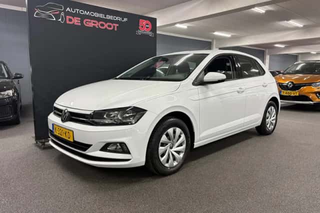 Volkswagen Polo (2021) thumbnail 1