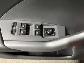 Volkswagen T-Cross (2020) thumbnail 9