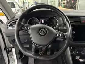 Volkswagen Tiguan (2019) thumbnail 23
