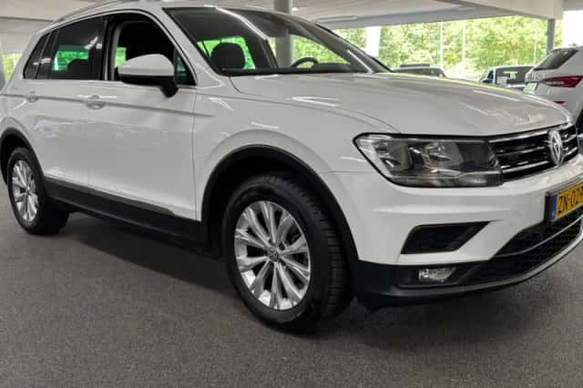 Volkswagen Tiguan (2019) thumbnail 4