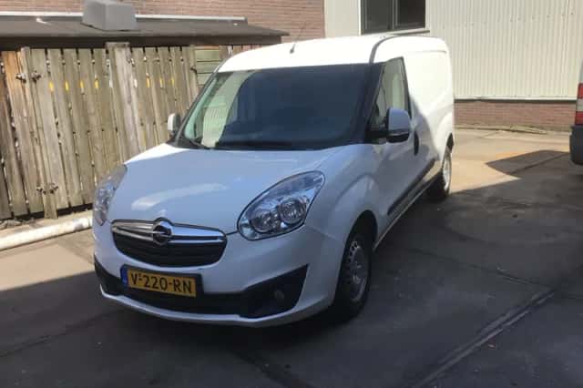 Opel Combo (2018) thumbnail 1