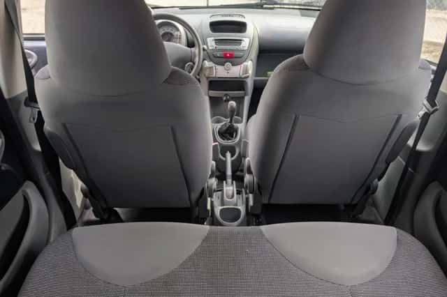 Peugeot 107 (2008) thumbnail 6