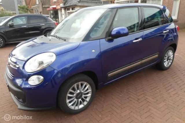 Fiat 500L (2016) thumbnail 3