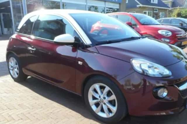 Opel Adam (2015) thumbnail 1