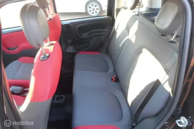 Fiat Panda (2015) thumbnail 5