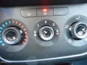 Fiat Punto thumbnail 26