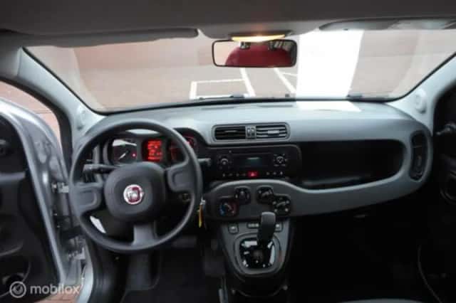 Fiat Panda (2015) thumbnail 3