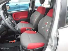 Fiat Panda (2015) thumbnail 6