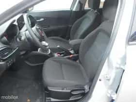 Fiat Tipo thumbnail 6
