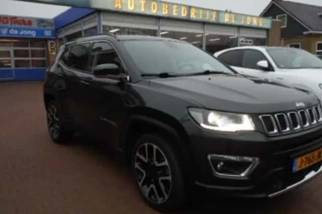 Jeep Compass (2020) thumbnail 1