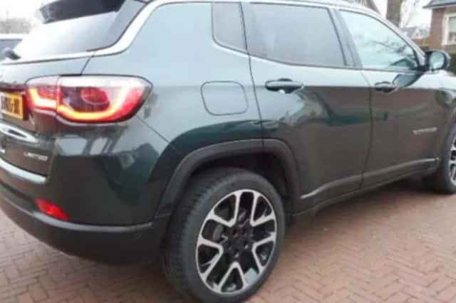 Jeep Compass (2020) thumbnail 5