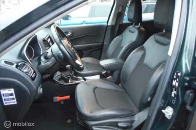 Jeep Compass (2020) thumbnail 6