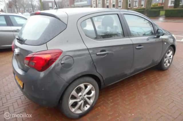 Opel Corsa (2014) thumbnail 4