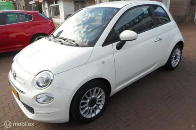 Fiat 500 (2017) thumbnail 3