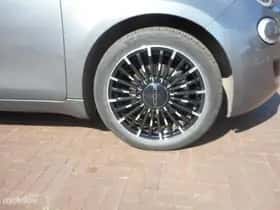 Fiat 500e thumbnail 17