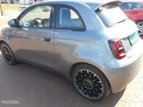 Fiat 500e (2022) thumbnail 6