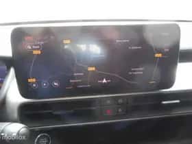 Jeep Avenger (2024) thumbnail 28