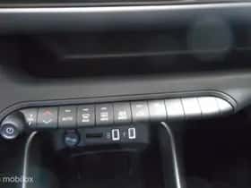 Jeep Avenger (2024) thumbnail 29