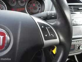 Fiat Punto thumbnail 16