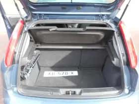 Fiat Punto thumbnail 10