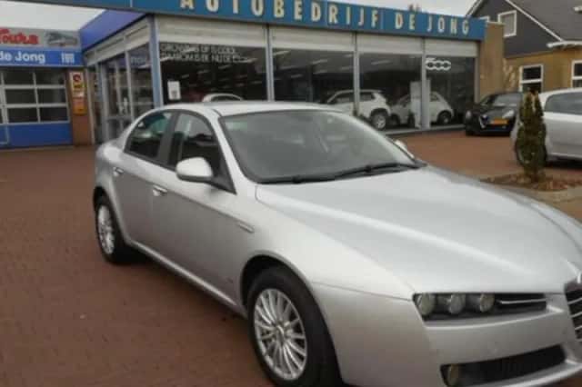 Alfa Romeo 159 (2009) thumbnail 1
