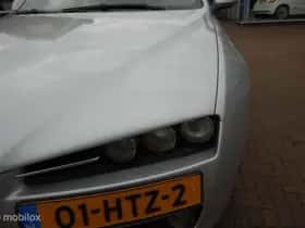 Alfa Romeo 159 thumbnail 19