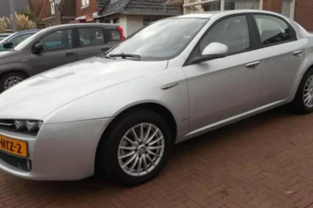 Alfa Romeo 159 (2009) thumbnail 3
