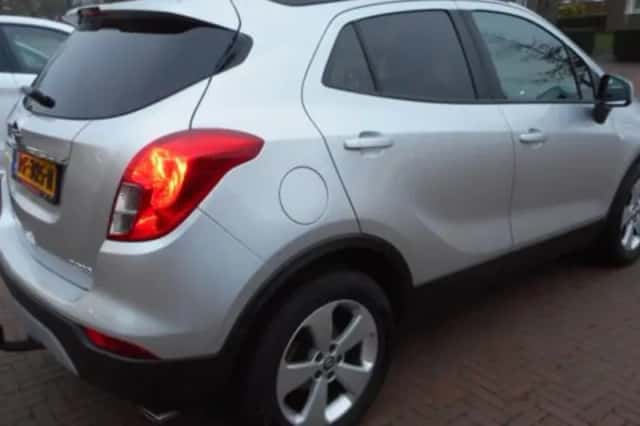 Opel Mokka (2017) thumbnail 5