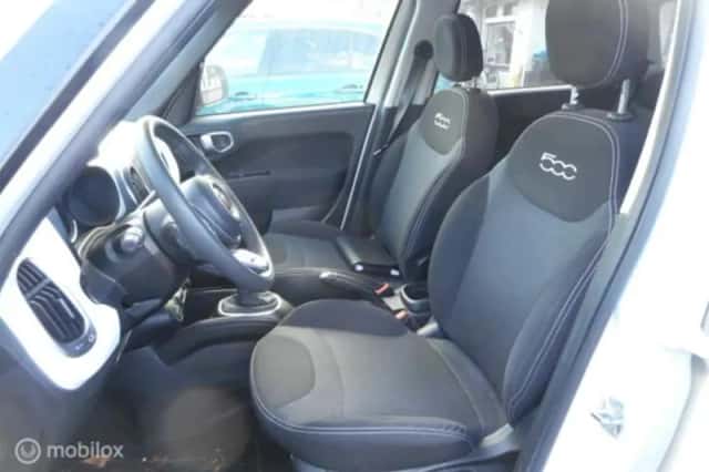 Fiat 500 (2020) thumbnail 6