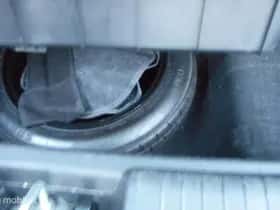 Kia Venga (2013) thumbnail 11