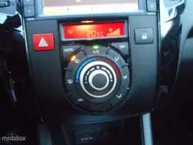 Kia Venga (2013) thumbnail 19