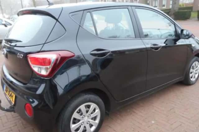 Hyundai i10 (2019) thumbnail 4