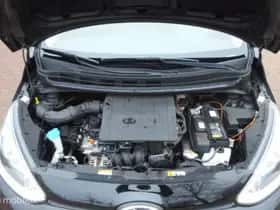Hyundai i10 (2019) thumbnail 8