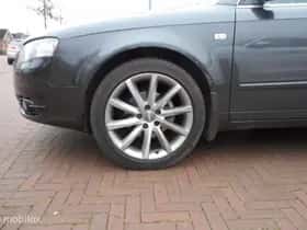 Audi A4 thumbnail 12