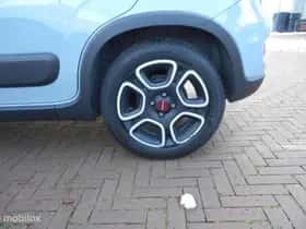 Fiat Panda (2022) thumbnail 12