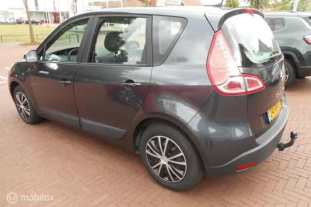 Renault Grand (2010) thumbnail 4