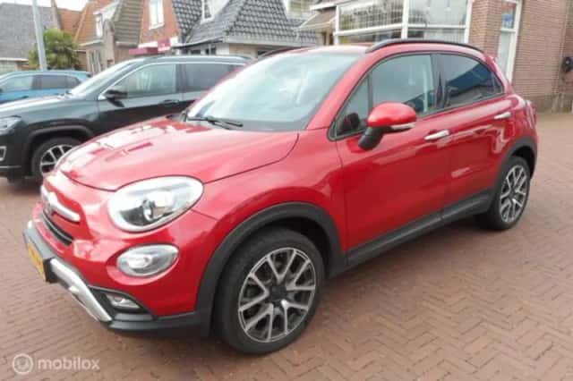 Fiat 500 (2021) thumbnail 2