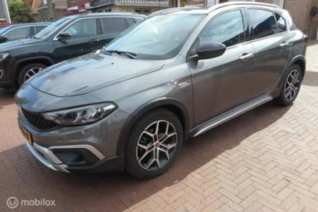 Fiat Tipo (2023) thumbnail 2