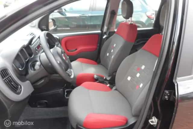 Fiat Panda (2016) thumbnail 5