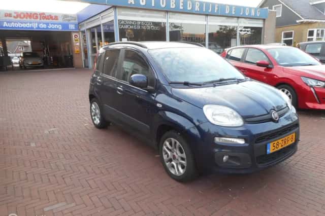 Fiat Panda (2013) thumbnail 1