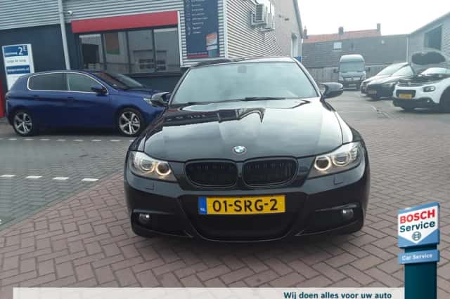 BMW 3-Serie (2011) thumbnail 2