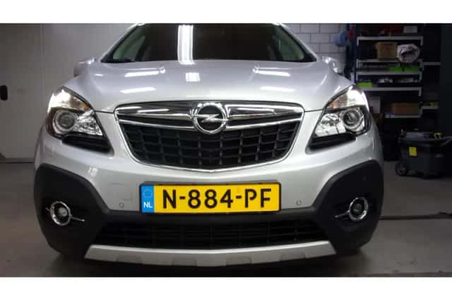 Opel Mokka (2014) thumbnail 1