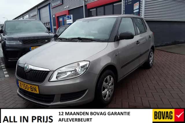 Škoda Fabia (2011) thumbnail 1