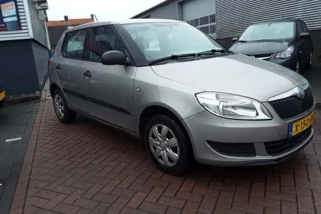 Škoda Fabia (2011) thumbnail 3