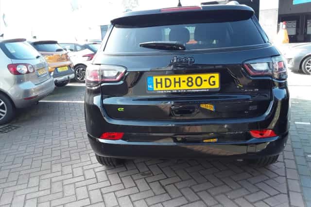 Jeep Compass (2025) thumbnail 6