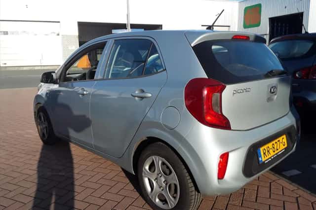 Kia Picanto (2018) thumbnail 4
